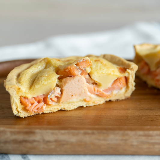 香るスモークサーモンとなめらかムース