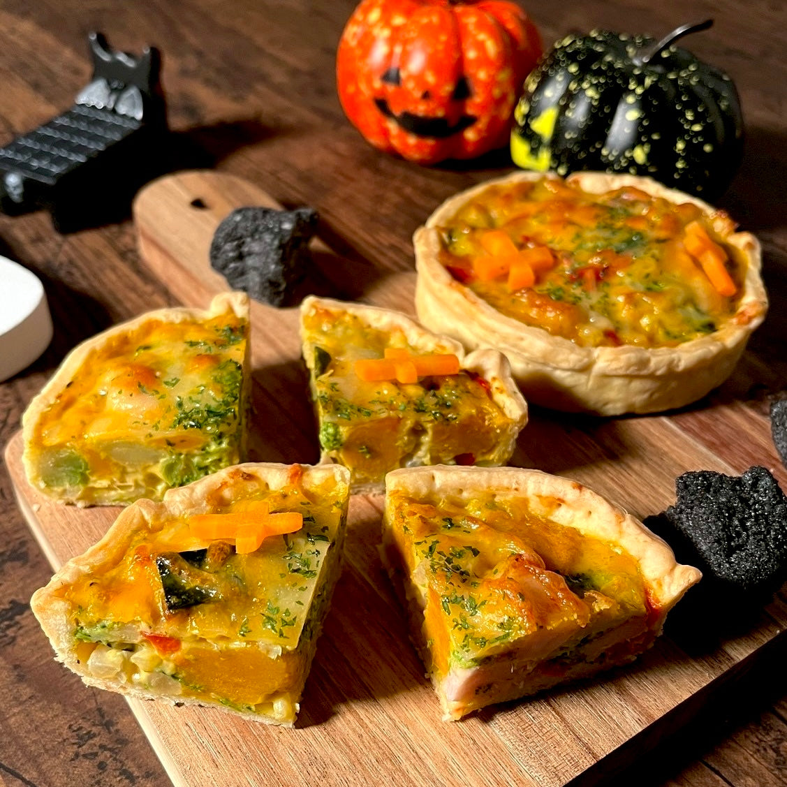 やみつきパンプキン!ハロウィングラタンキッシュ