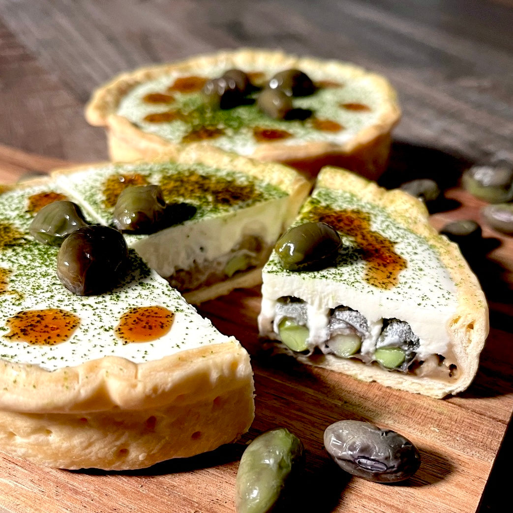 焙じ茶香る丹波黒豆の甘味キッシュ