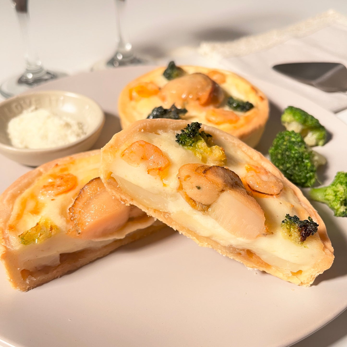 北海道産ホタテと海老のシーフードグラタン