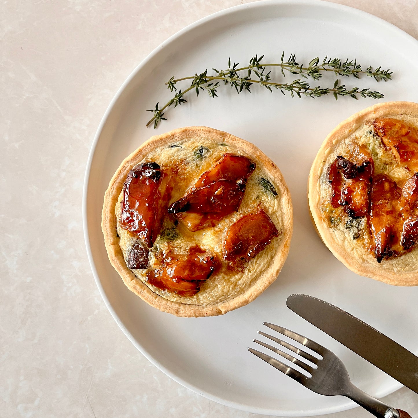 能登産ちぢみほうれん草と じっくりローストチキン